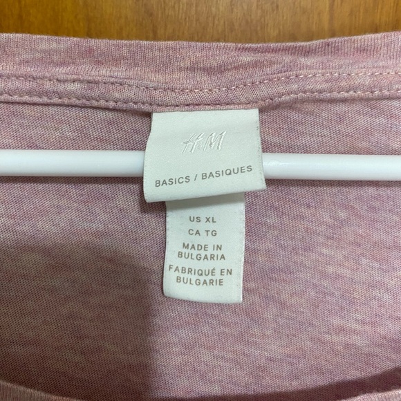 H&M basic tee - Picture 2 of 2